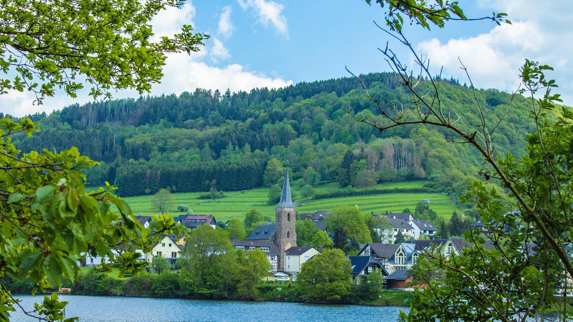 Dag 1 - Singlereis Wandelen Matthiasweg Aachen-Hallschlag